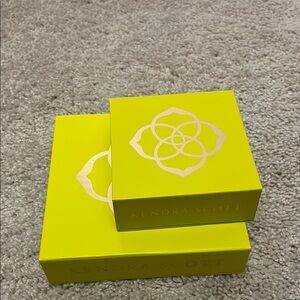 Kendra Scott Gift Boxes